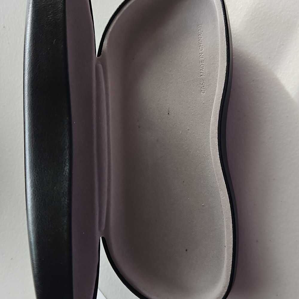Ray-Ban Classic Black Eyewear Case - Picture 6 of 9